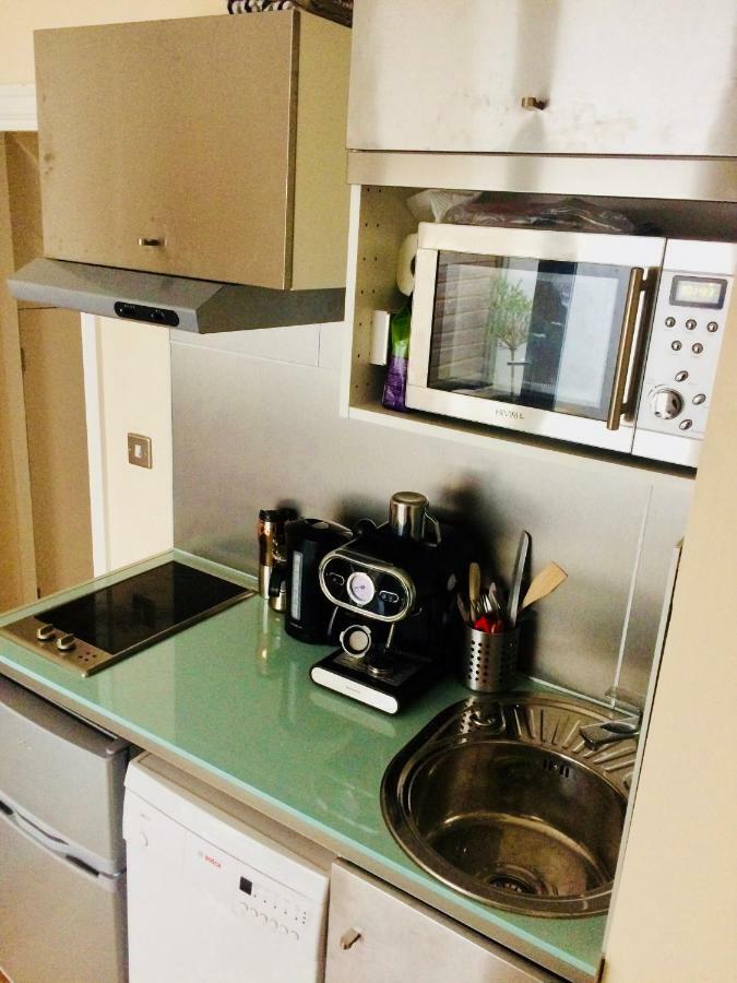 Little - Also Separate And Watersports Apartment *